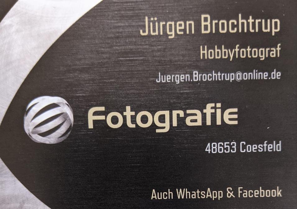 Visitenkarte eines Hobbyfotografen mit Name, Kontaktinformation und Standort in Coesfeld, schwarz-graues Design.